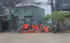 Lữ đoàn 573 đã tổ chức cơ động lực lượng, phương tiện hỗ trợ nhân dân trong mưa lũ