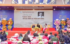 Xúc động câu chuyện kể tại lễ kỷ niệm ngày 20/11 ở ngôi trường mang tên vị Chủ tịch đầu tiên của Hà Nội