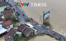 Mưa lũ, sạt lở đất ở miền Trung đã làm 102 người chết và mất tích