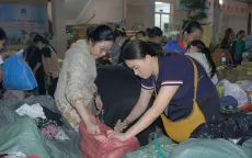 Hơn 244 tỷ đồng và hàng nghìn tấn hàng cứu trợ đã được TP Hồ Chí Minh gửi đến đồng bào miền Trung