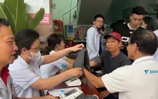 Khám, phát thuốc miễn phí cho hơn 1.100 người dân vùng lũ Khánh Hòa