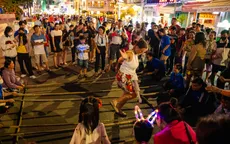 Phố đi bộ Ninh Kiều thu hút du khách trong ngày trở lại