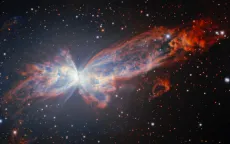 Kính thiên văn ở Chile ghi lại hình ảnh mới tuyệt đẹp của “cánh bướm vũ trụ”