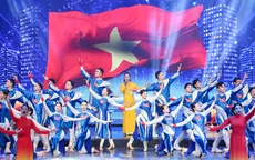 Nguyễn Ngọc Anh song ca ăn ý cùng chồng Tô Minh Đức trên Gala Công dân số