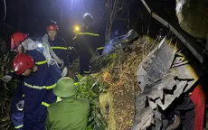 Xe tải mất lái lao xuống vực sâu 100m ở Lào Cai, tài xế tử vong