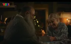 Ông già Noel mặc áo chống đạn trước hành trình thường niên