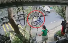 Chiến sĩ Cảnh sát PCCC&CNCH cứu nữ sinh trong tích tắc trước mũi xe container