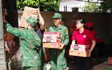 Bộ đội biên phòng hỗ trợ dân Lâm Đồng sau lũ