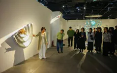 Triển lãm biến rác thải thành tác phẩm nghệ thuật 'gây sốt' tại Hà Nội