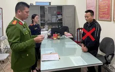 Bắt giam đối tượng lao xe vào cảnh sát giao thông ở Hải Phòng