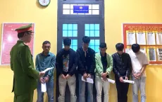 Dùng dao rượt đuổi, chém nhau, 6 đối tượng bị khởi tố