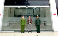 Đối tượng truy nã trốn ra nước ngoài sa lưới sau 15 năm lẩn trốn