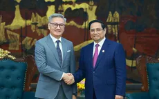 Việt Nam luôn dành ưu tiên cao nhất cho mối quan hệ đặc biệt với Lào