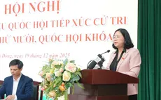 Chủ tịch Ủy ban Trung ương MTTQ Việt Nam Bùi Thị Minh Hoài tiếp xúc cử tri Hà Nội