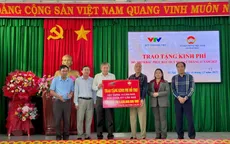 Quỹ Tấm lòng Việt giúp người dân vùng lũ an cư