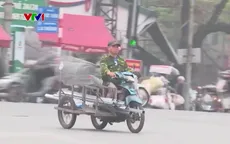 Xe tự chế cũ kỹ, chở hàng cồng kềnh, nguy cơ tai nạn cao