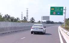 Cao tốc Cần Thơ - Hậu Giang đưa vào khai thác: Mở ra trục giao thông kết nối liên vùng