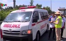 Gia tăng tình trạng xe cứu thương vi phạm giao thông