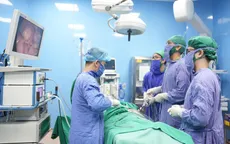 Phẫu thuật liên tiếp hai ca thủng ruột do dị vật xương