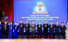 Phát triển lớp cán bộ trẻ "vừa hồng vừa chuyên" cho hệ thống Mặt trận, đoàn thể