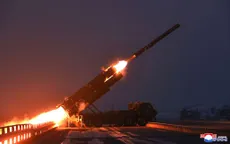 Chủ tịch Triều Tiên Kim Jong Un giám sát các vụ phóng tên lửa hành trình tầm xa