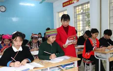 Tây Ninh hỗ trợ 100 triệu đồng cho giáo viên tại xã biên giới