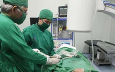 Can thiệp tối thiểu điều trị thành công nang giả tụy lớn