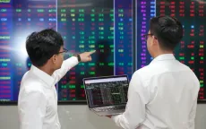 Năm 2025, hơn 1 tỷ USD đổ vào chứng khoán mỗi phiên