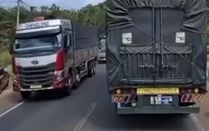 Cẩn trọng khi vượt xe nối đuôi nhau