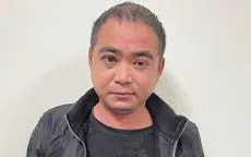 Tạm giữ hình sự đối tượng cầm dao chém 2 mẹ con trong quán gội đầu