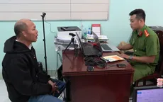 Khởi tố tài xế xe khách rượt đuổi xe tải khiến hành khách hoảng loạn