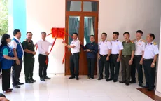 Lãnh đạo TP Hồ Chí Minh thăm, tặng quà quân và dân quần đảo Trường Sa