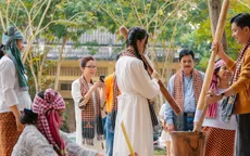 Du xuân "Thủ phủ dừa sáp" Vĩnh Long