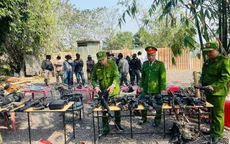 Ngăn chặn nhóm thanh niên mang súng bắn đạn nhựa chơi “đánh trận giả” ở Hà Nội