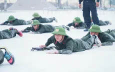 Hơn 1.000 học viên các trường công an khổ luyện trong giá rét của Hà Nội