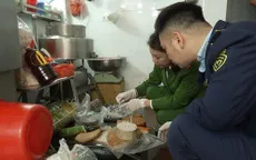 Phát hiện cơ sở giò chả sử dụng hàn the ở Hà Nội