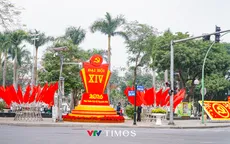 Dưới lá cờ vẻ vang của Đảng, đất nước bước vào thời khắc lịch sử