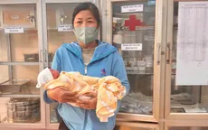 Kịp thời đỡ sinh sản phụ chuyển dạ trước cổng trạm y tế