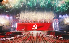 Dưới lá cờ vẻ vang của Đảng: Hào hùng bản hòa ca về niềm tự hào dân tộc