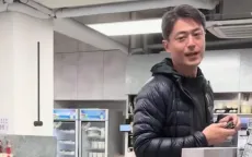 Hoắc Kiến Hoa hào phóng với người hâm mộ