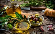 Có nên uống một chút dầu ôliu mỗi sáng?