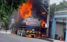 TP Hồ Chí Minh: Cháy xe bồn chở xăng tạo cột khói đen cao hàng chục mét
