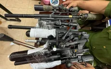 Triệt phá đường dây chế tạo, mua bán súng quân dụng qua mạng xã hội 