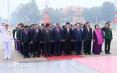 Lãnh đạo Đảng, Nhà nước vào Lăng viếng Chủ tịch Hồ Chí Minh nhân kỷ niệm 96 năm Ngày thành lập Đảng