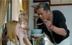 Gia đình trái dấu: Bố Thăng dỗ dành con gái bị nghén vừa hài hước, vừa xúc động