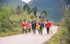 Nỗ lực chăm lo nhiều hơn cho học sinh vùng biên