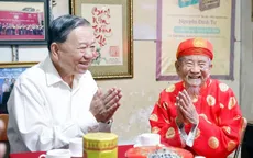 Tổng Bí thư Tô Lâm chúc Tết nhà nghiên cứu 106 tuổi Nguyễn Đình Tư