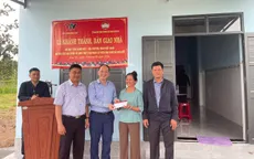 Quỹ Tấm lòng Việt bàn giao nhà cho người dân vùng lũ ở Đắk Lắk