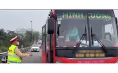 Nhồi nhét khách, tài xế và chủ xe cùng lĩnh phạt nặng