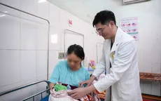 Cứu mẹ con sản phụ xuất huyết buồng ối hiếm gặp